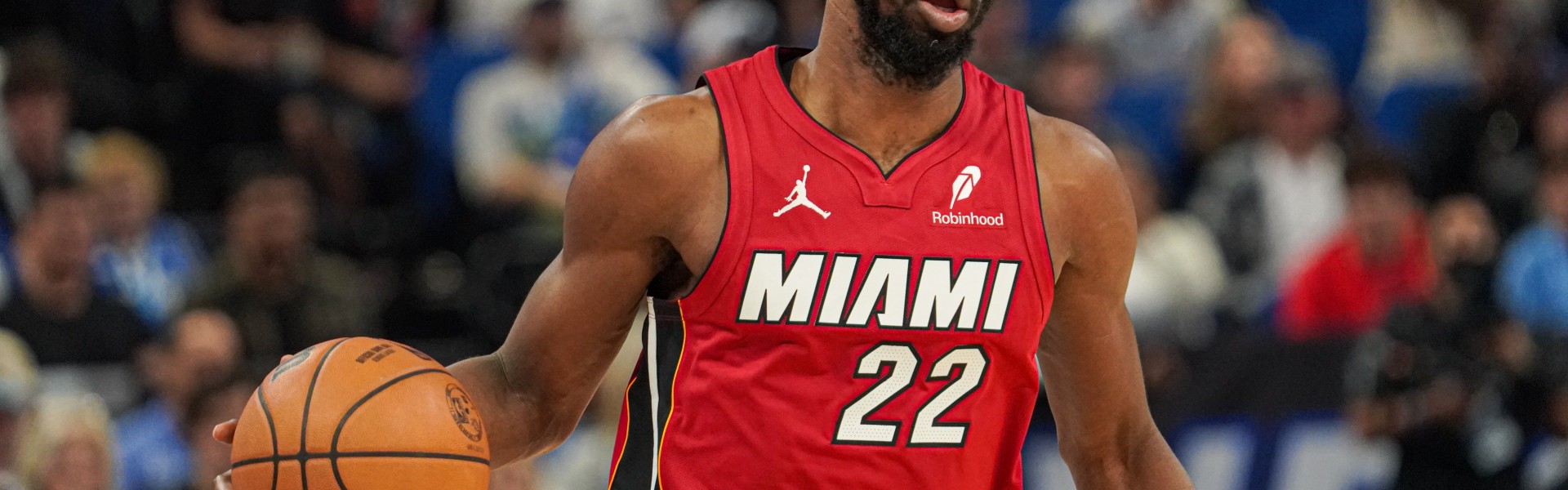 开云下载-鲍威尔：维金斯进攻端彻底放开了 我们需要他更有侵略性主动出击