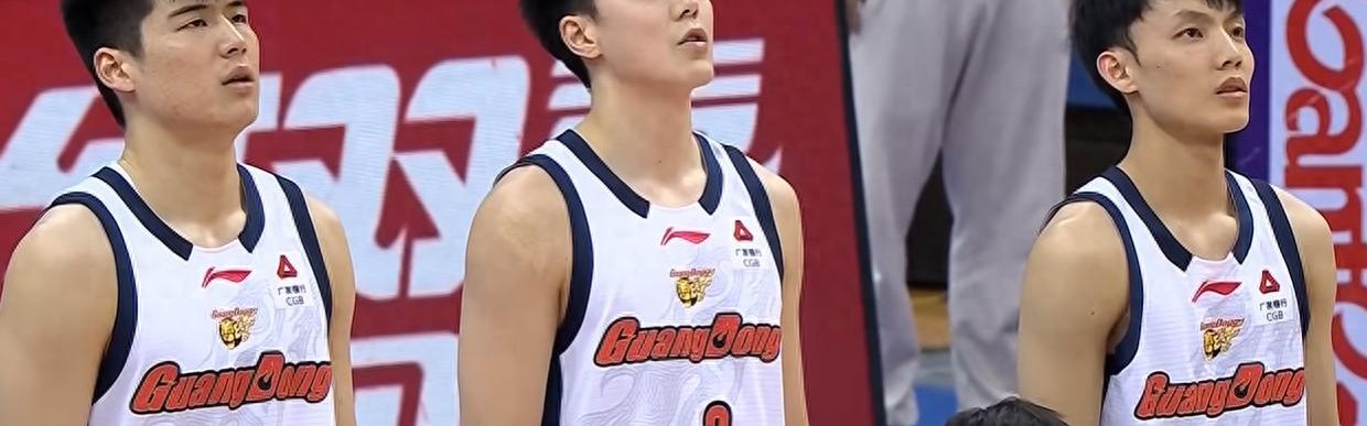 开云体育-就在今晚，CBA季后赛12强全出炉！对阵：广东VS广州、山东VS辽宁