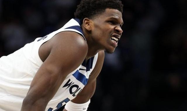 开云APP-新一代抱怨大王！爱德华兹技犯累积速度创8年之最